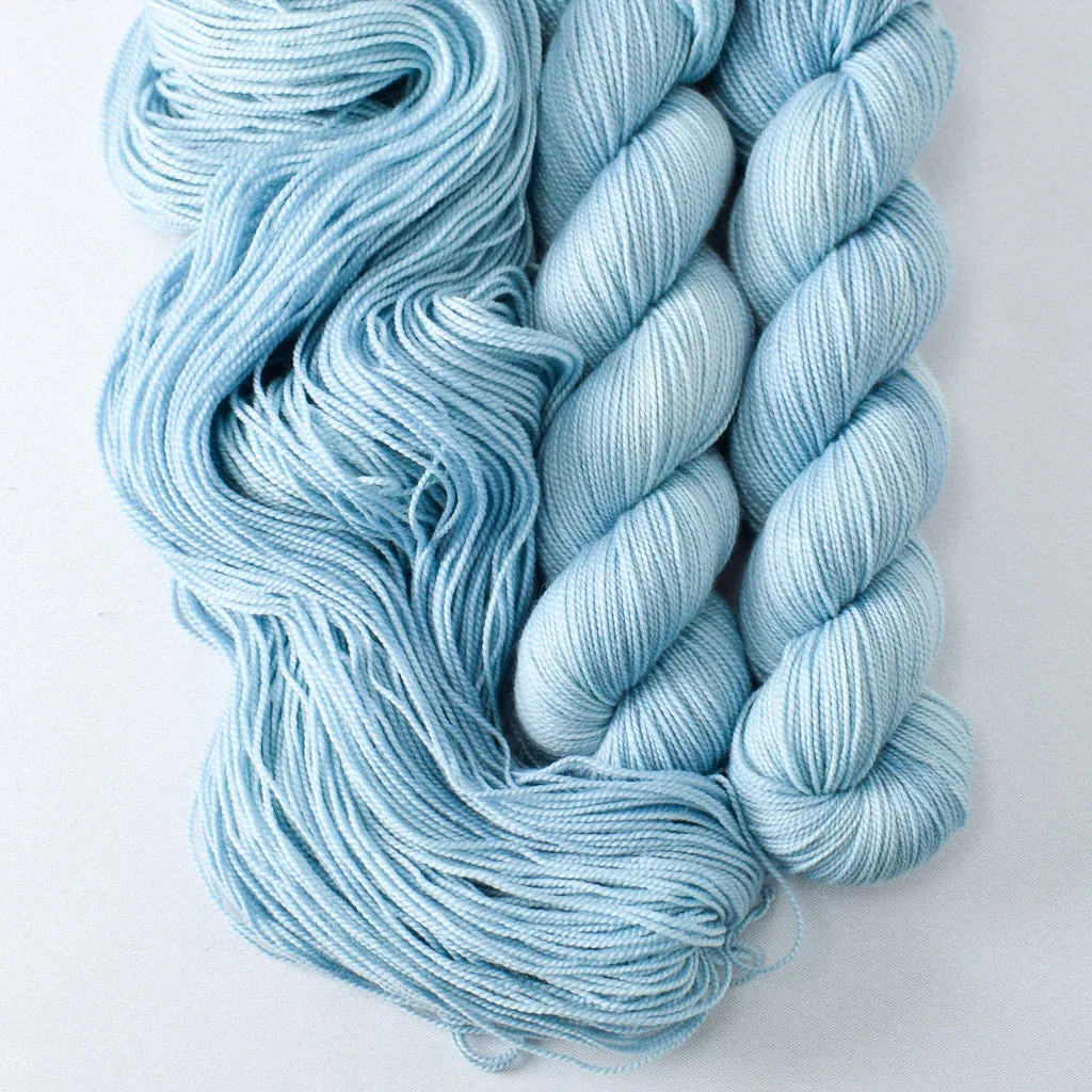 Blue Spirits - Yummy 2-Ply - Wild Iris