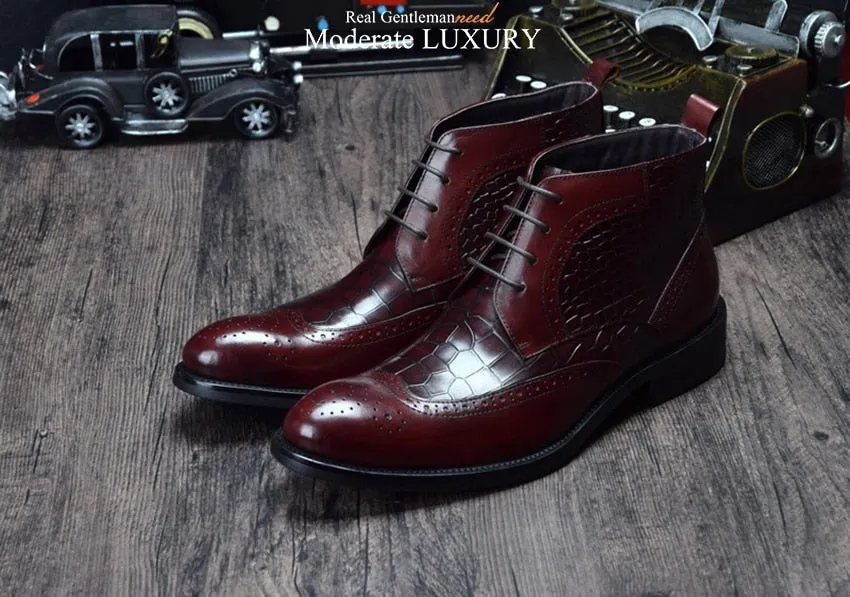 Fashionable Crocodile Side Pattern Men Derby Ankle Boots