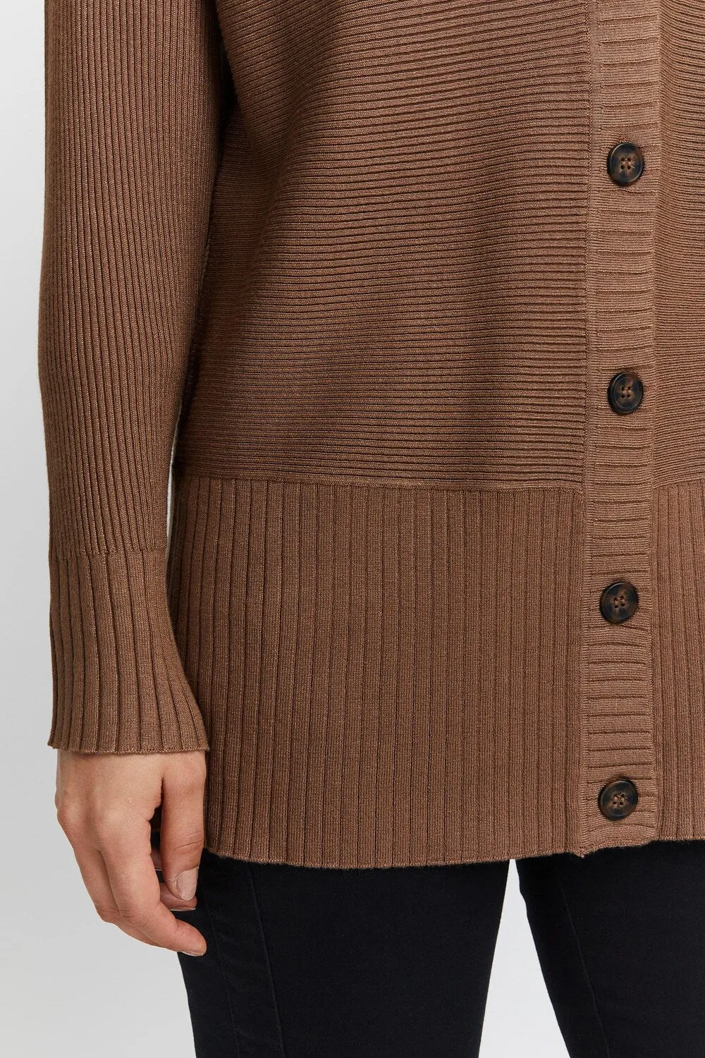 Knitted cardigan Fransa, brown