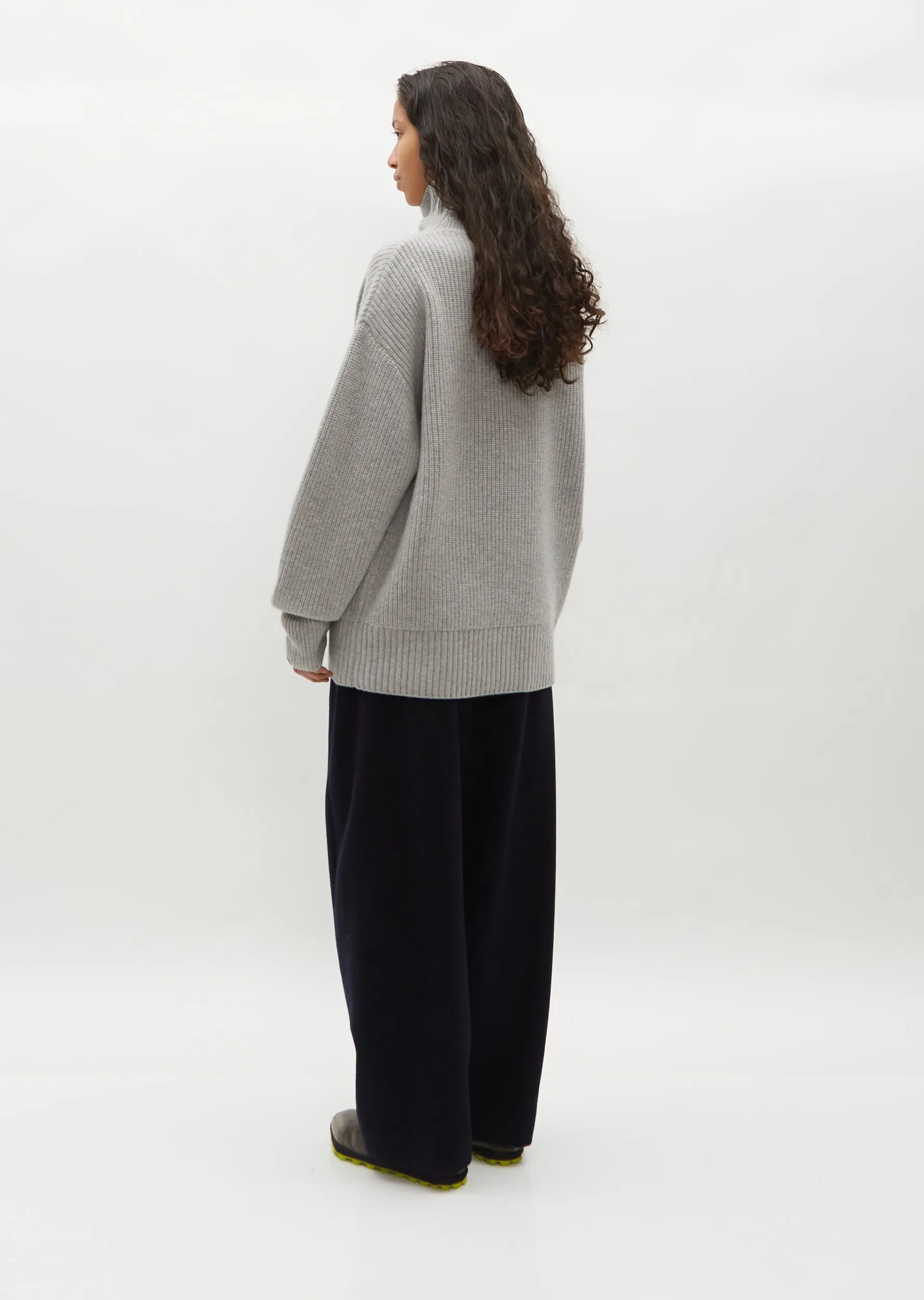 n°317 Nisse Sweater — Grey