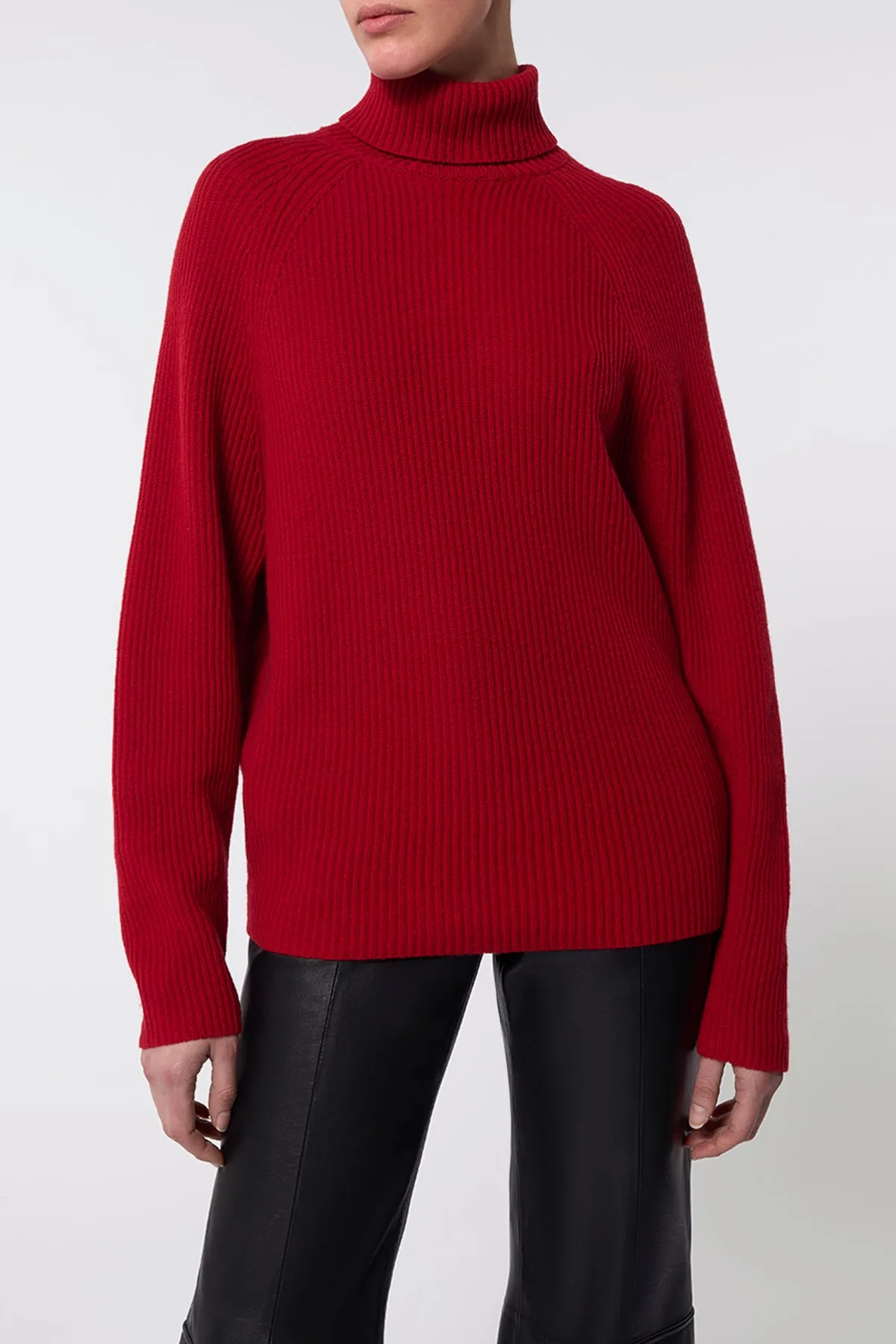 Wigman Knit Turtleneck Sweater in Scarlet Red Cashmere